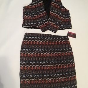 Set vest with mini skirt